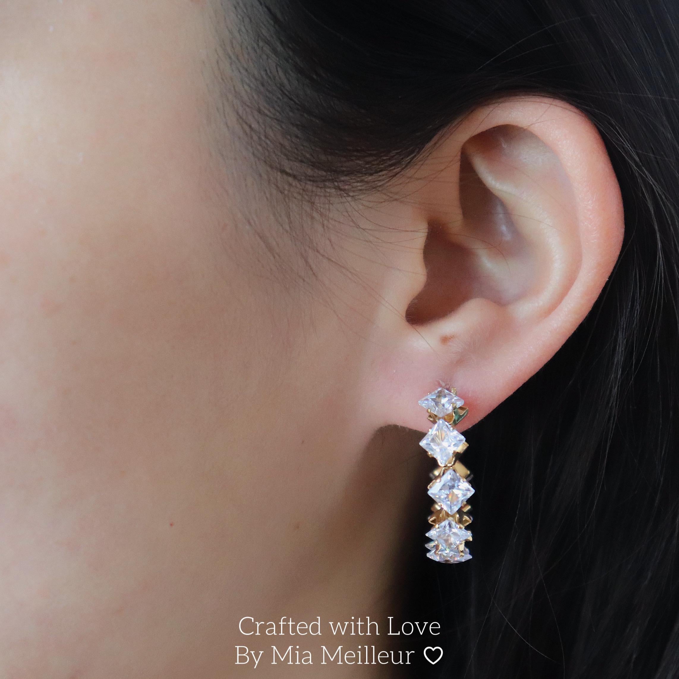 Dazzling Emerald Green Hoop Earrings