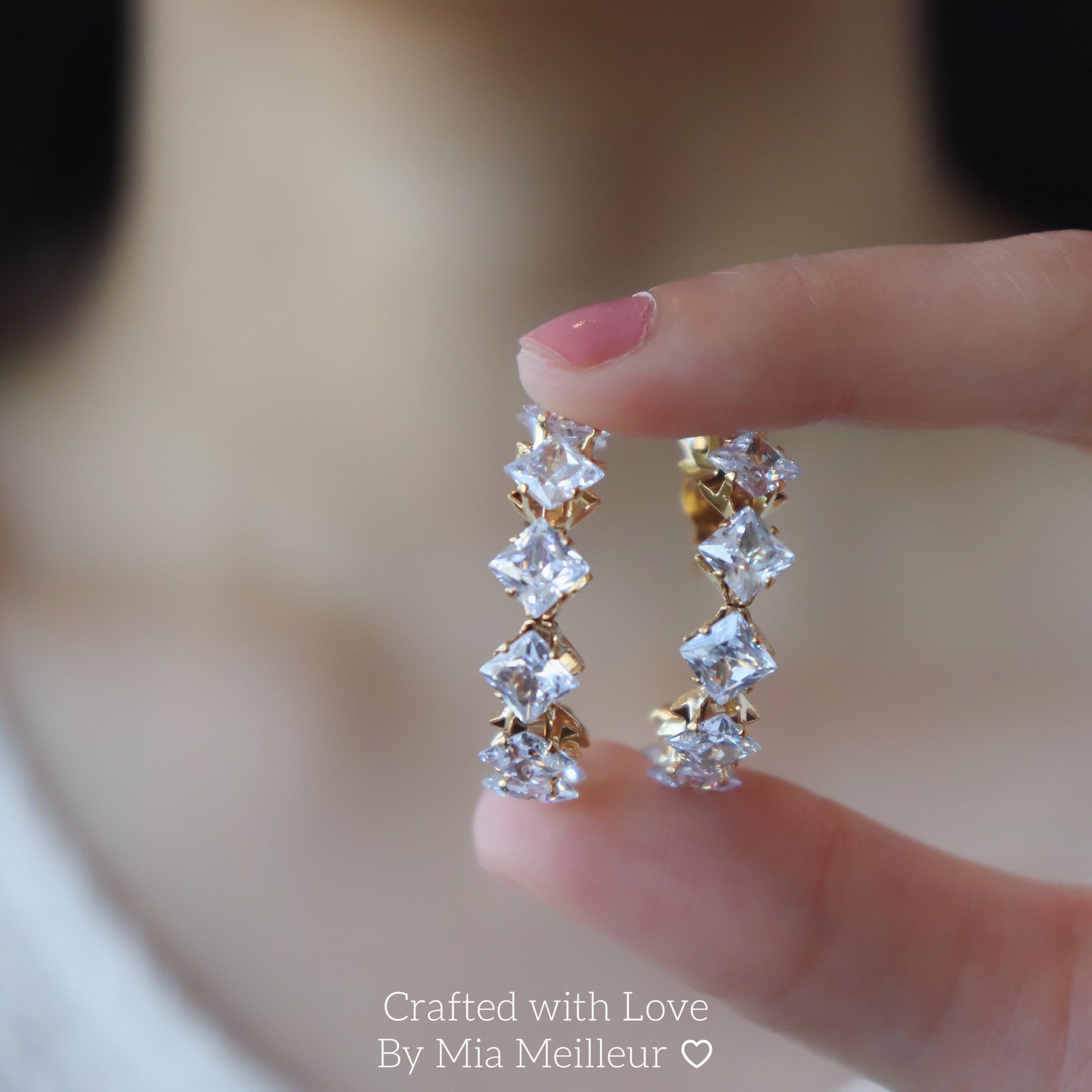 Dazzling Emerald Green Hoop Earrings